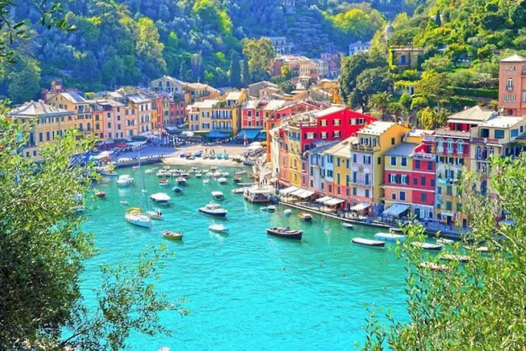 Chic & Renovated- Prime Location - 4 Min Walk To Seaside Apartment Rapallo Italy