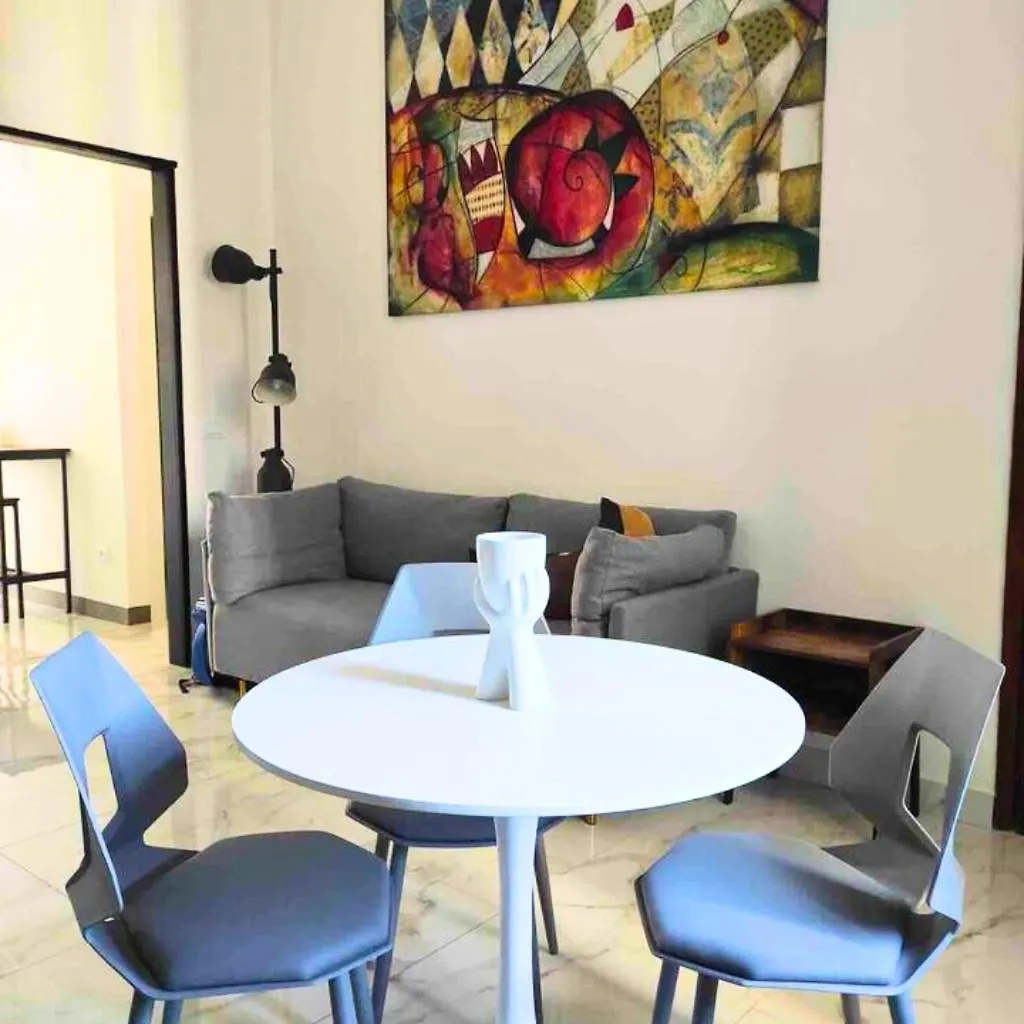 Chic & Renovated- Prime Location - 4 Min Walk To Seaside Apartment Rapallo Italy